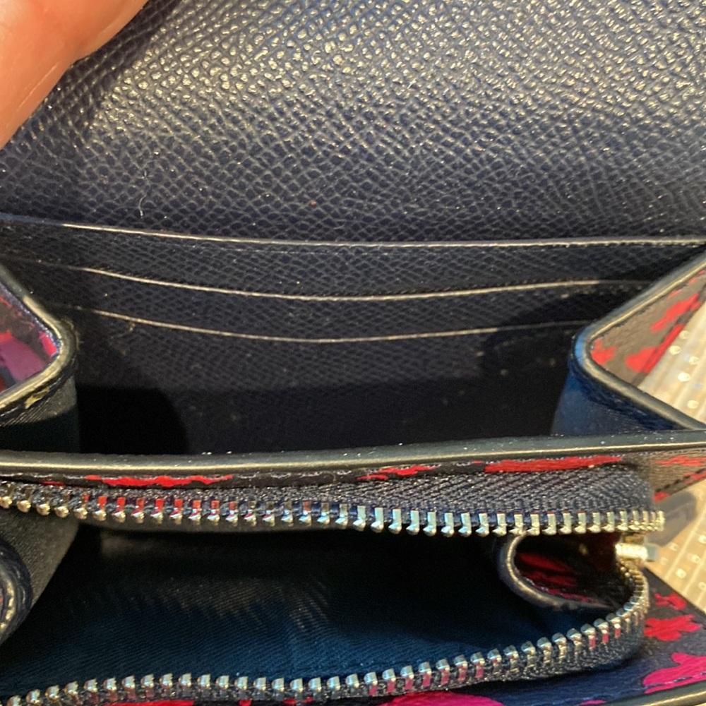 ❤️Sold❤️ Navy Blue and Pink Floral Wallet ❤️ - Picture 8 of 8